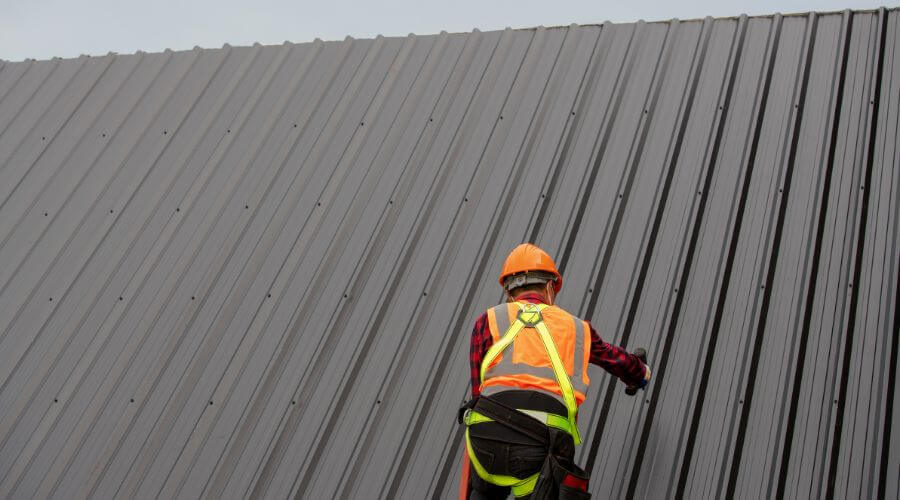 Expert top industrial roofings services in Devers, TX